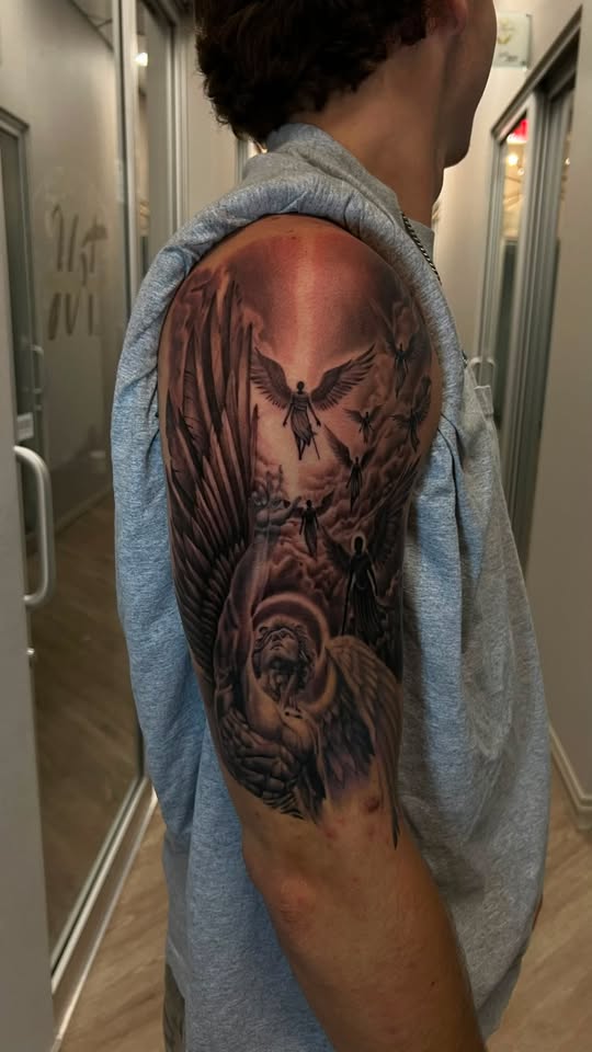 Black and grey realism tattoo by Masoo
