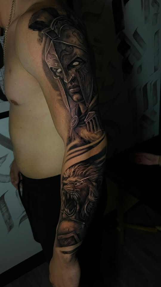 Black and grey realism tattoo by Masoo